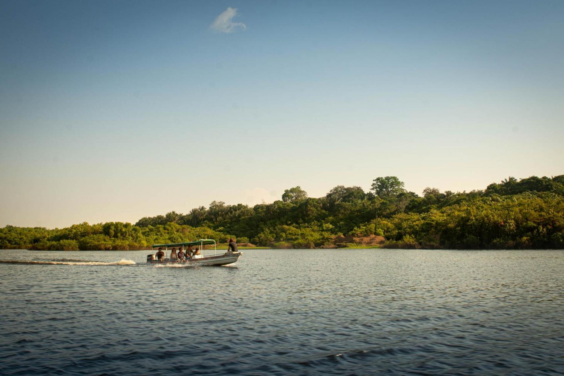 Amazonia Lodge Exxperience Paricatuba Eksteriør bilde